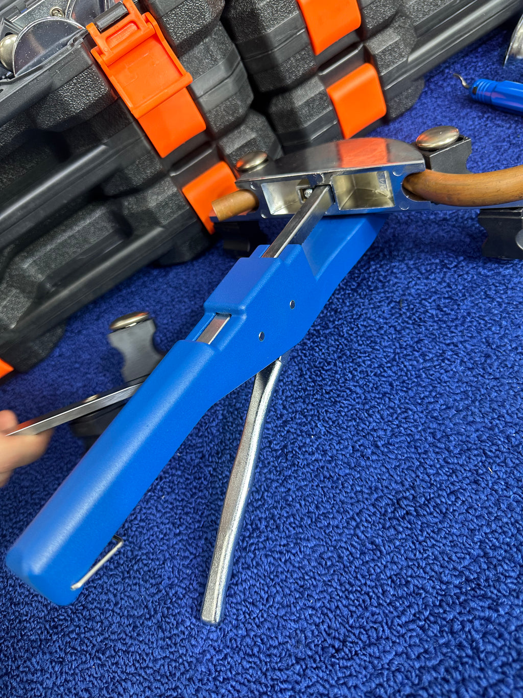 طقم احترافي لثني الأنابيب المعدنية