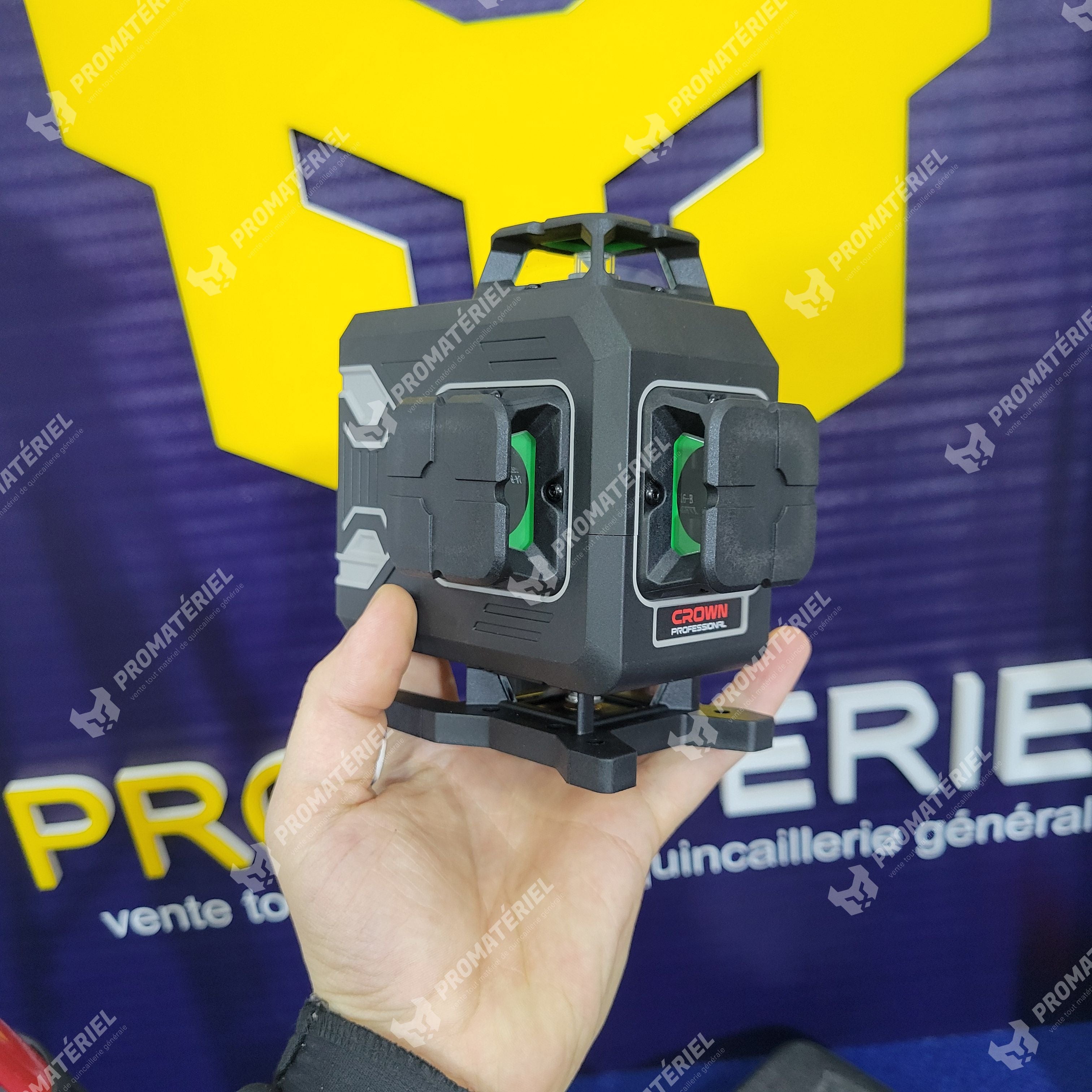 CROWN - Niveau laser 4D 16 Lines 30M