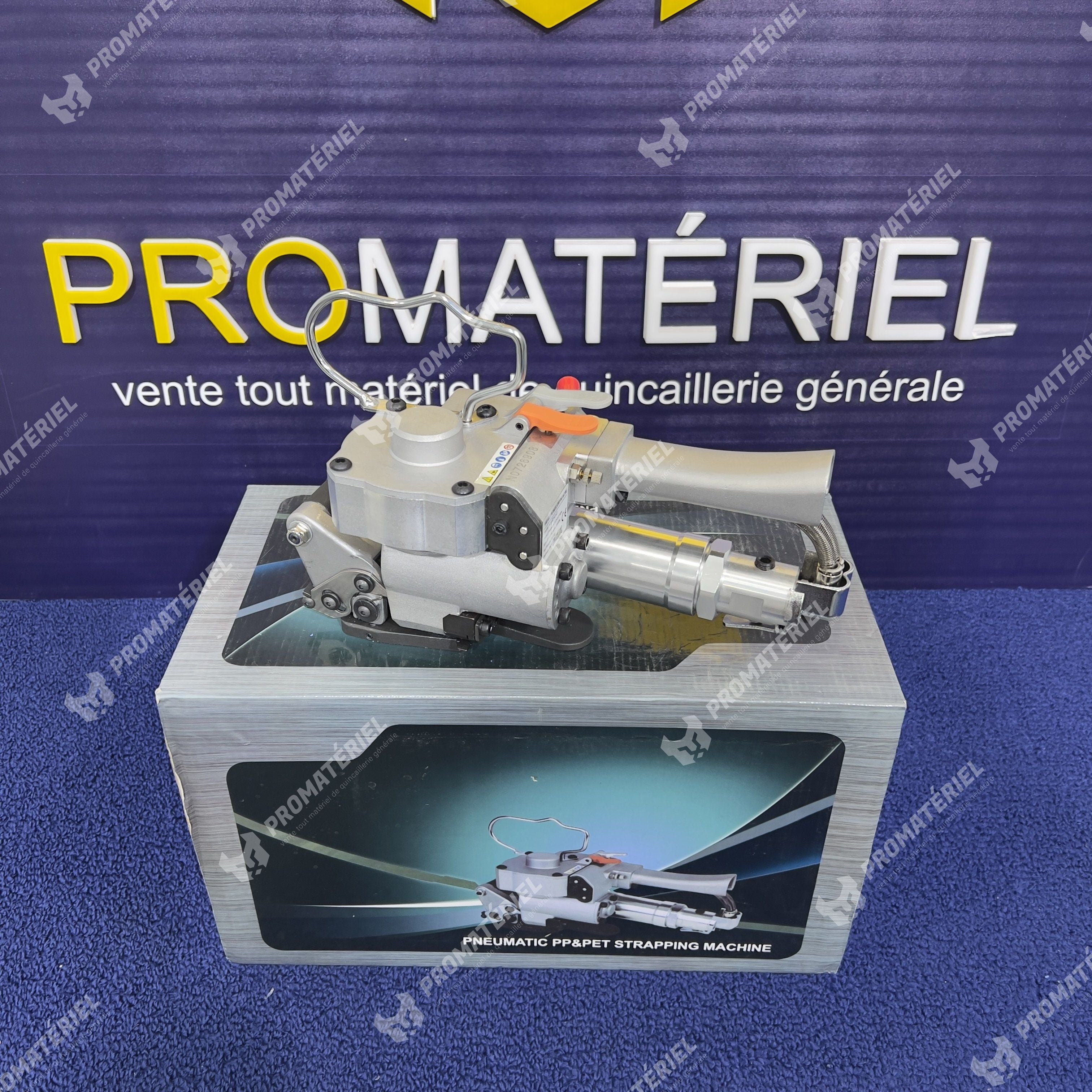 Machine de cerclage pneumatique